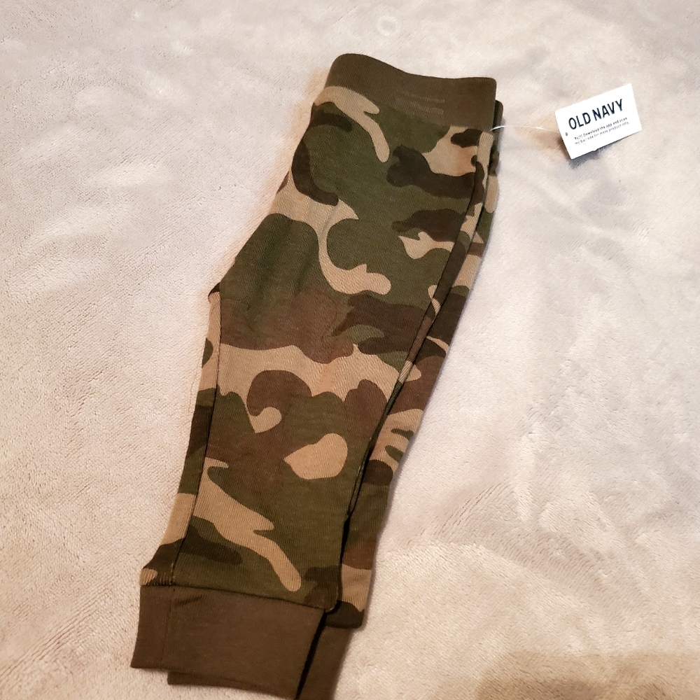 Old Navy 3-6 month baby infant sweats camo pants